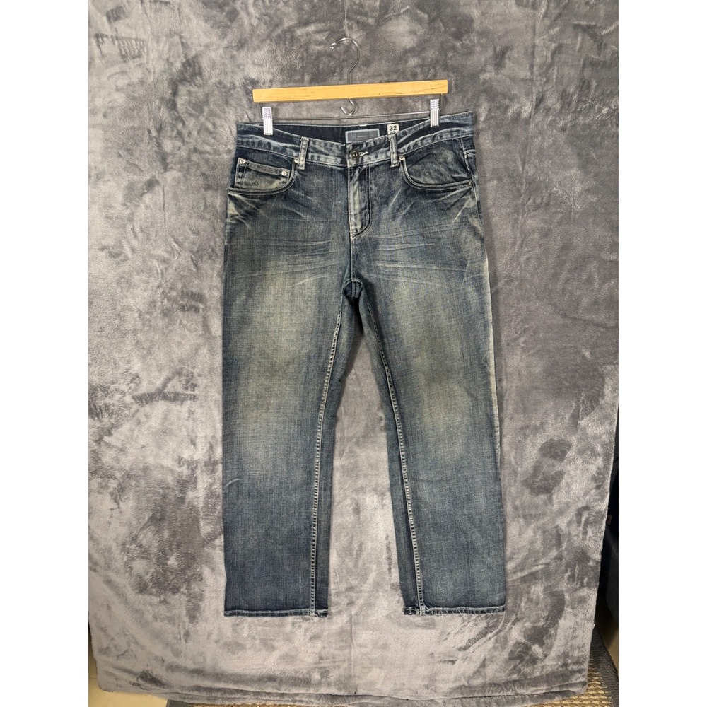 BKE Tyler Straight Leg Jeans Mens 32 Medium Wash Distressed Denim Blue